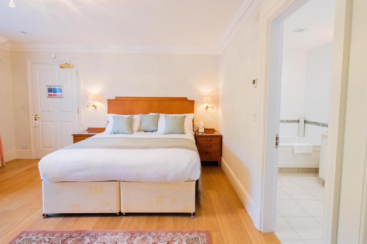 The Dixcart Hotel サーク エクステリア 写真
