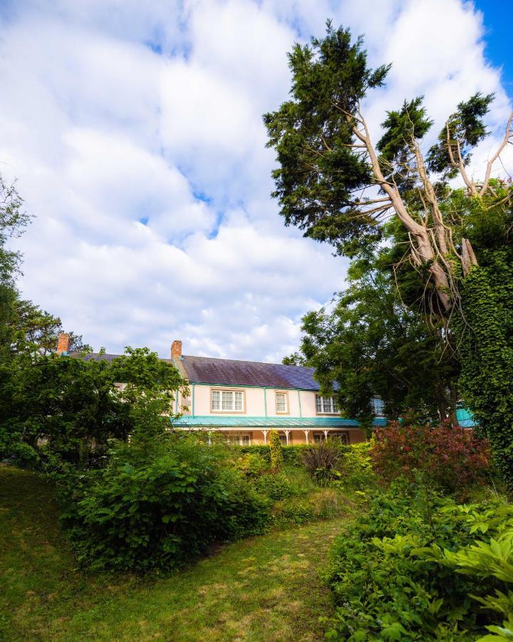 The Dixcart Hotel サーク エクステリア 写真